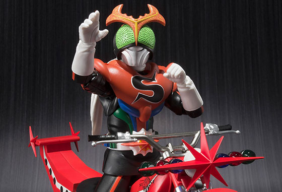 S.H.Figuarts Kamen Rider Stronger & Kabuto low set