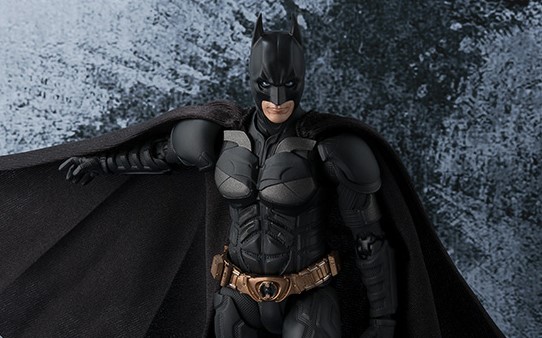 S.H.Figuarts BATMAN (The Dark Knight) : SHFiguarts.com