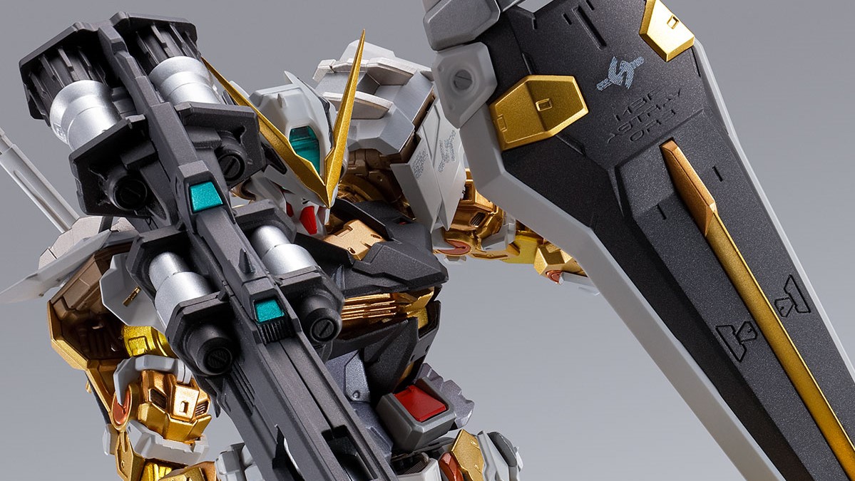 METAL BUILD GUNDAM ASTRAY GOLD FRAME (ALTERNATIVE STRIKE Ver.)