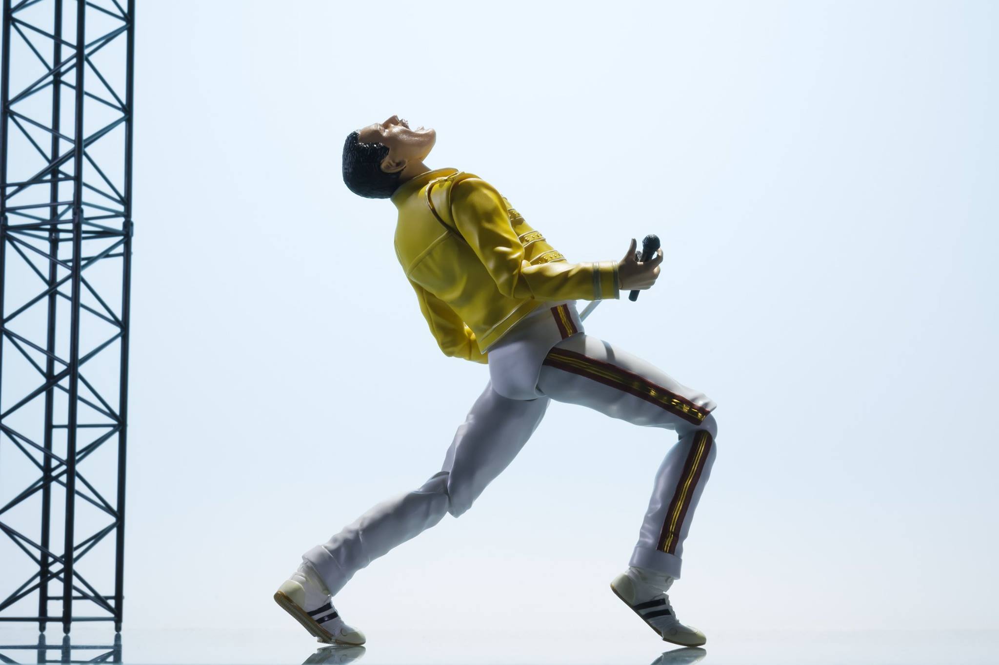 S.H.Figuarts Queen ,Freddie Mercury : SHFiguarts.com